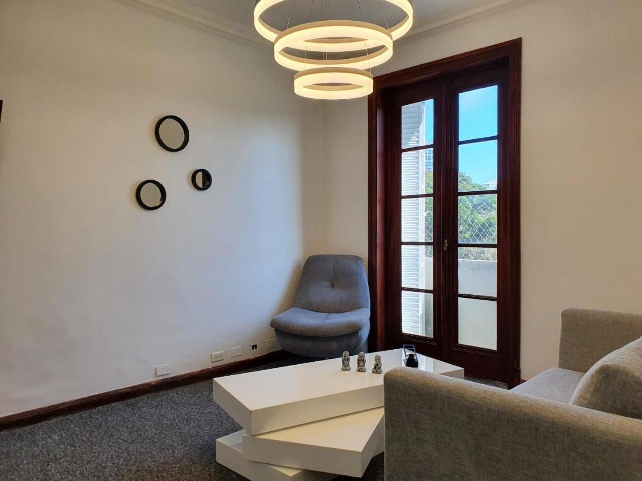 Plaza San Martin Retiro Apartment *