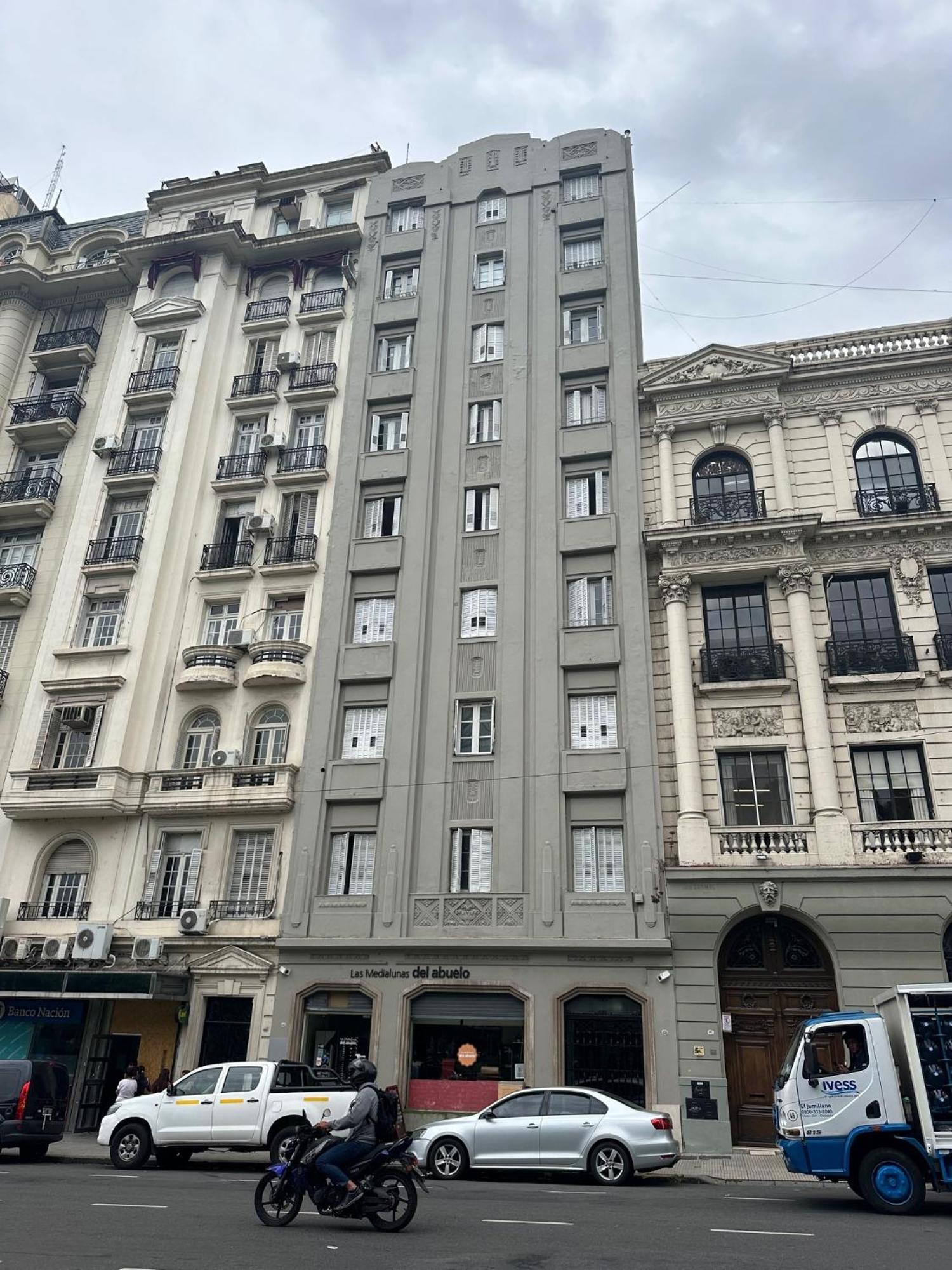 Apartment Plaza San Martin Retiro
